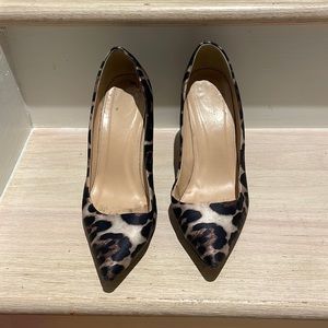 Leopard heels